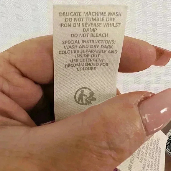 Boden Size 8 Pink and White Flutter Sleeve Dress - Picture 13 of 13